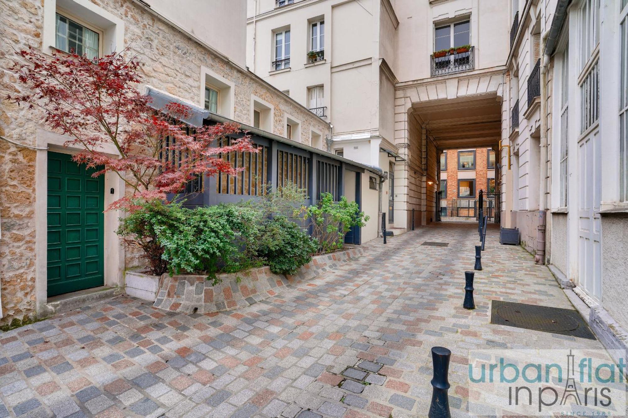 33 - Flat Av Des Champs-Elysees Paris Luaran gambar