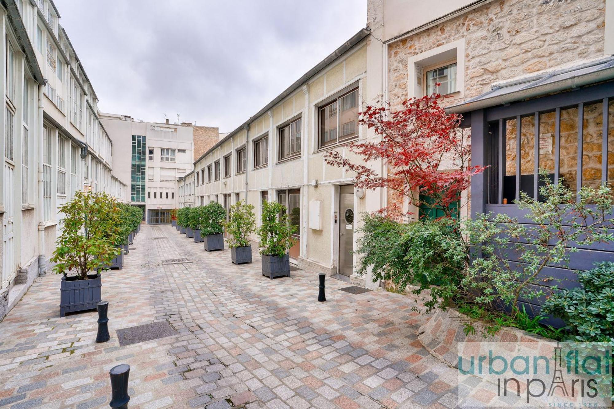 33 - Flat Av Des Champs-Elysees Paris Luaran gambar